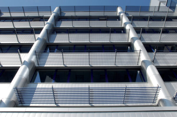 SYSTÈMES D'AUVENT - Hunter Douglas – Image 3