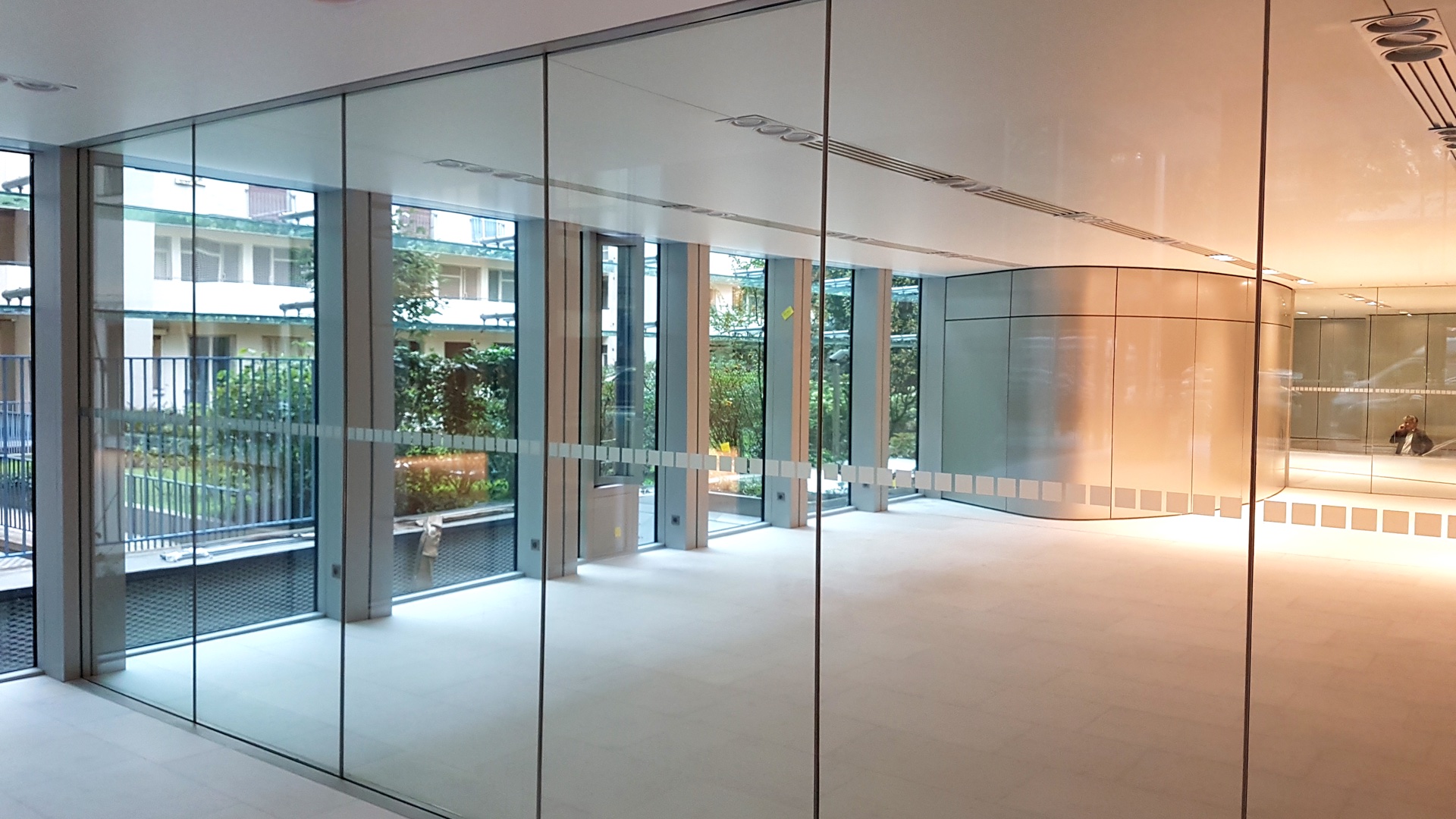 cloison coupe feu vitrée bord à bord acier 01