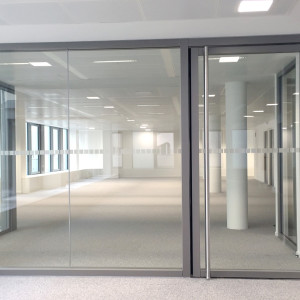 Porte coupe feu vitrée simple vantail acier – Acierflam